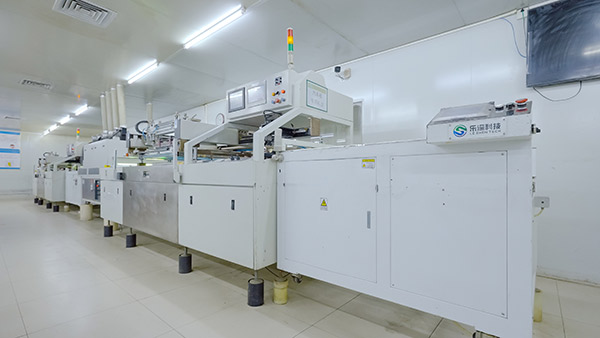 Automatic silk-screen printer